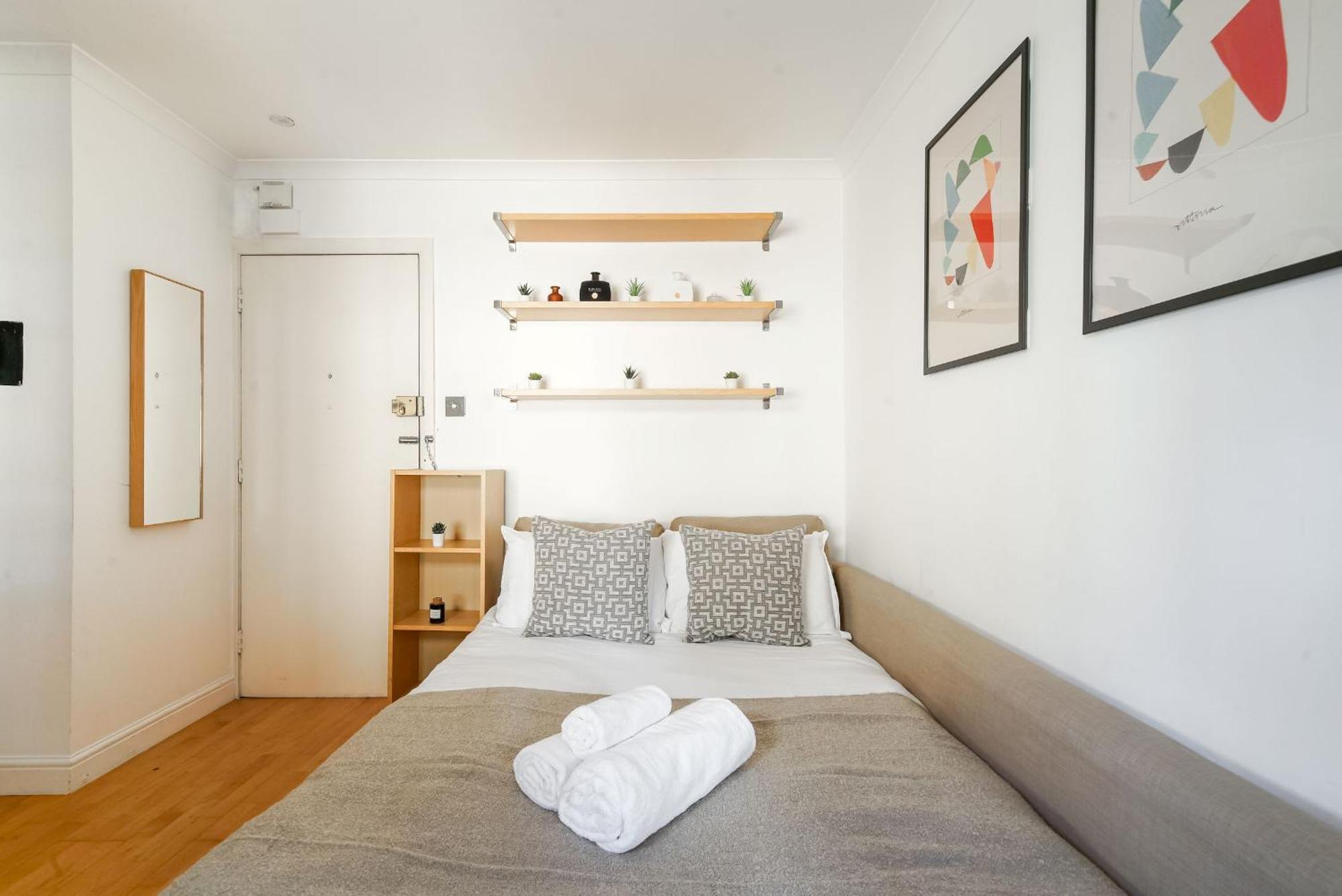 Bnbnova - Fitzrovia & Regent'S Park Apartment ลอนดอน ภายนอก รูปภาพ